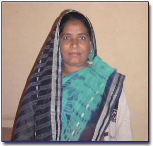 Bible Woman Poonam Singh Place of Work - Bhopura Delhi & Uttar  Pradesh border